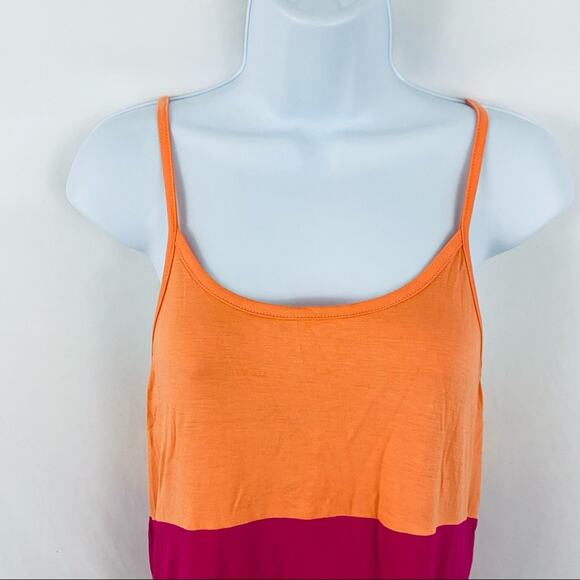 NWOT Tank Top Sizes Medium - Picture 4 of 7